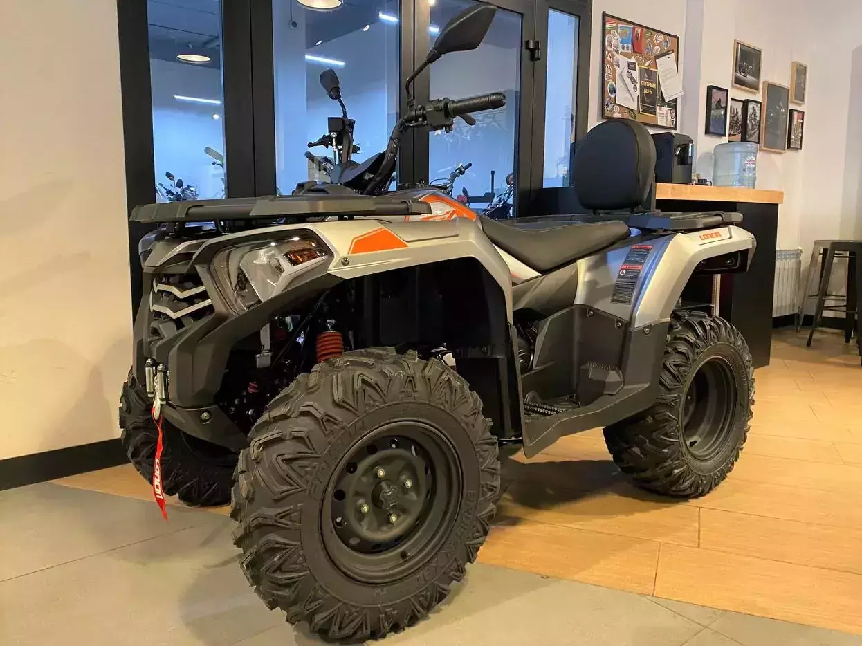 Квадроцикл Loncin Xwolf 300